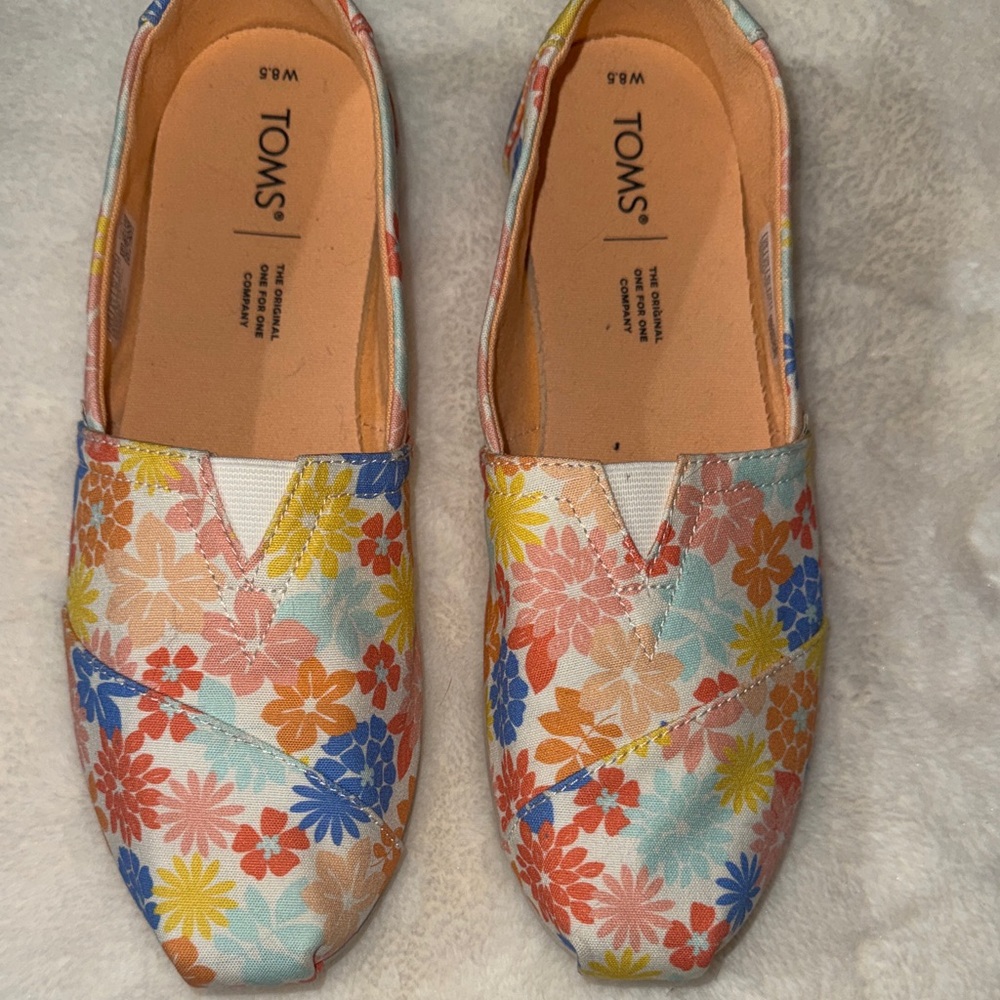 TOMS Women's Multicolor Floral Loafers - Picture 3 of 6